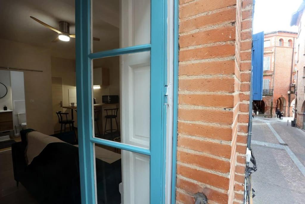 Chez Juliette, Proche Place Nationale Avec Parking Montauban Exterior photo